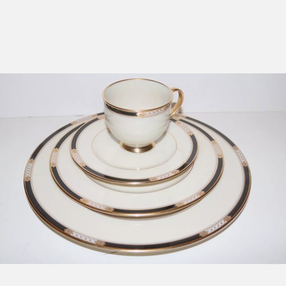 Lenox Gold and Black Dinnerware Set for Elegant Dining